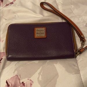 Dooney & Bourke Wallet/Wristlet